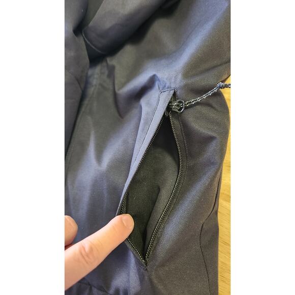 Volcom Bolts Like NEW Black 10K Snowboard Ski Winter Jacket Women Size XS - Picture 8 of 14